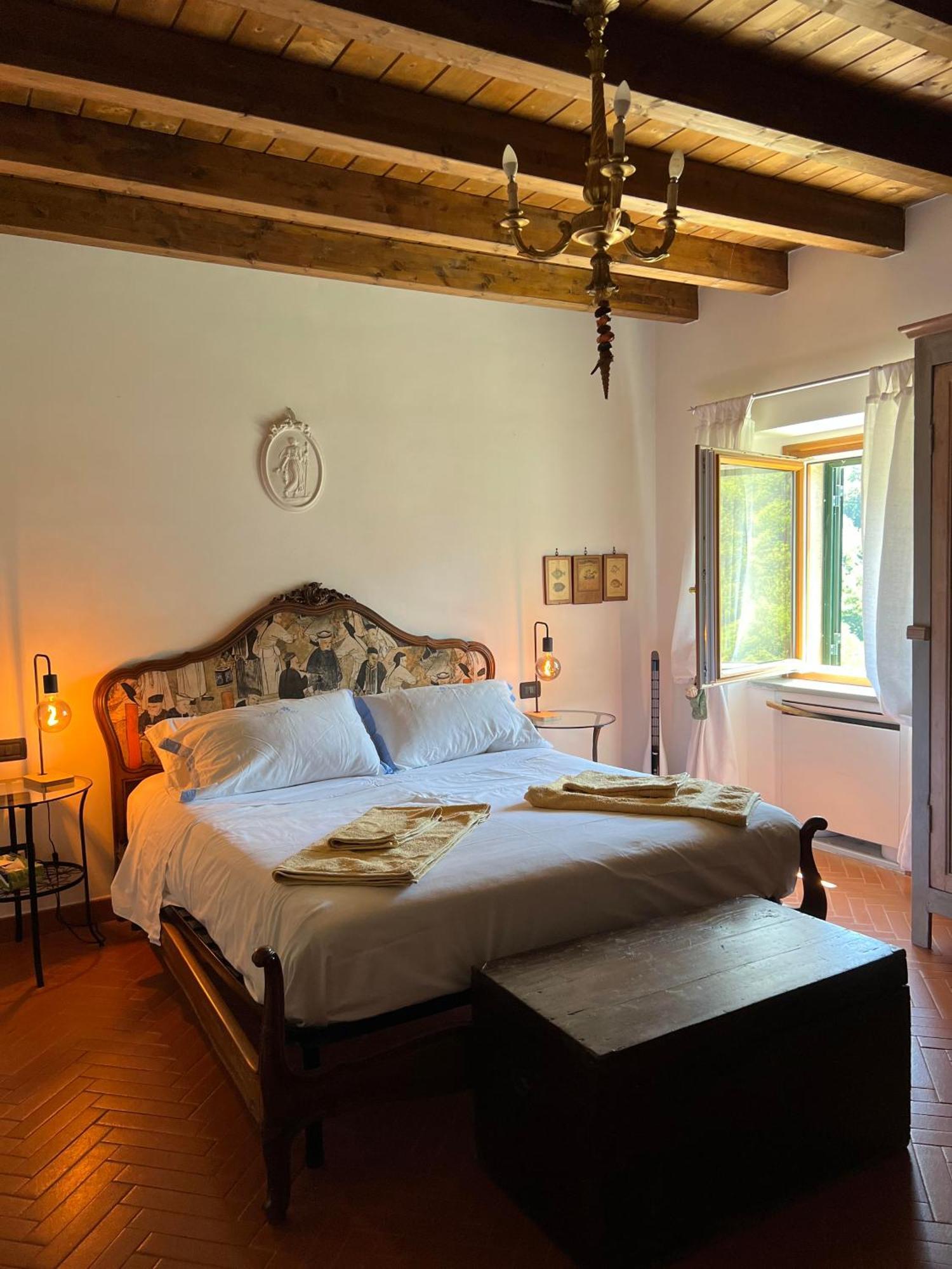 Casa Boru - A Beautiful Fully Restored Spacious House With Fantastic Views Calice al Cornoviglio エクステリア 写真
